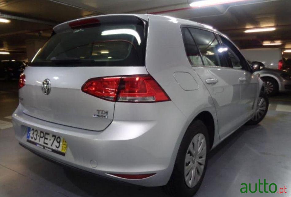 2014' Volkswagen Golf 1.6 Tdi Trendline photo #1