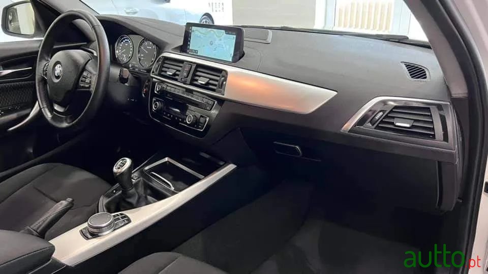 2018' BMW Série 1 D Advantage photo #4