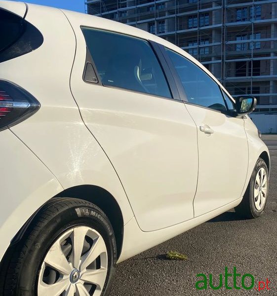 2021' Renault Zoe photo #2