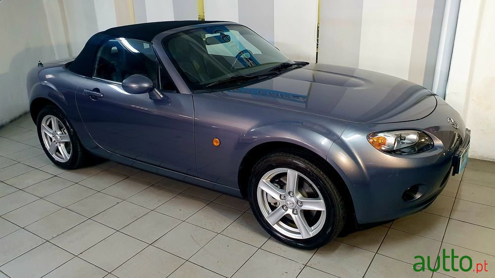 2007' Mazda MX-5 photo #2