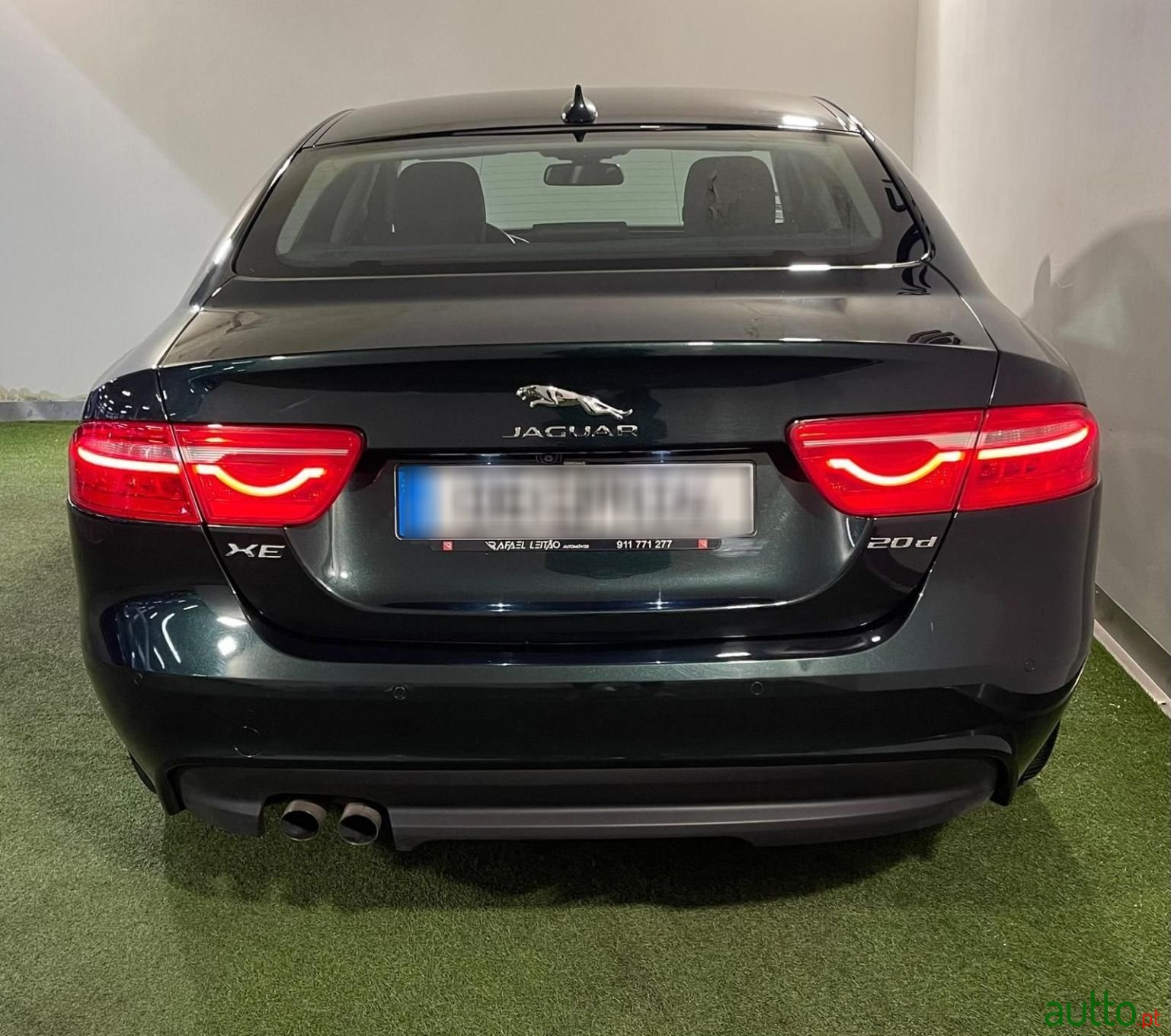 2015' Jaguar XE photo #6