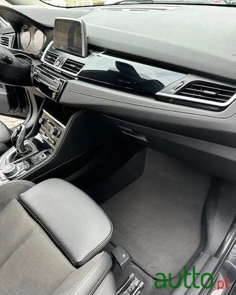 2020' BMW Série 2 photo #5