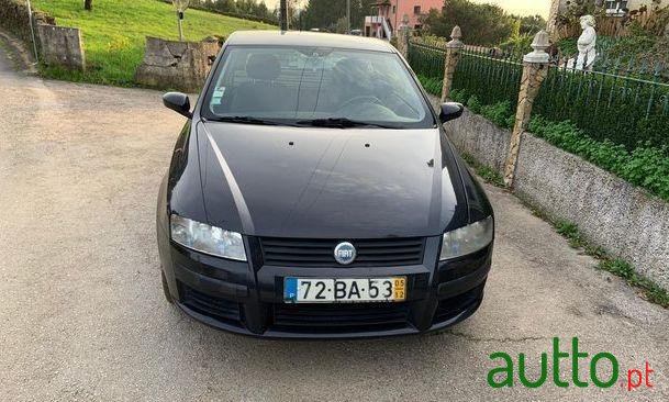 2005' Fiat Stilo photo #2