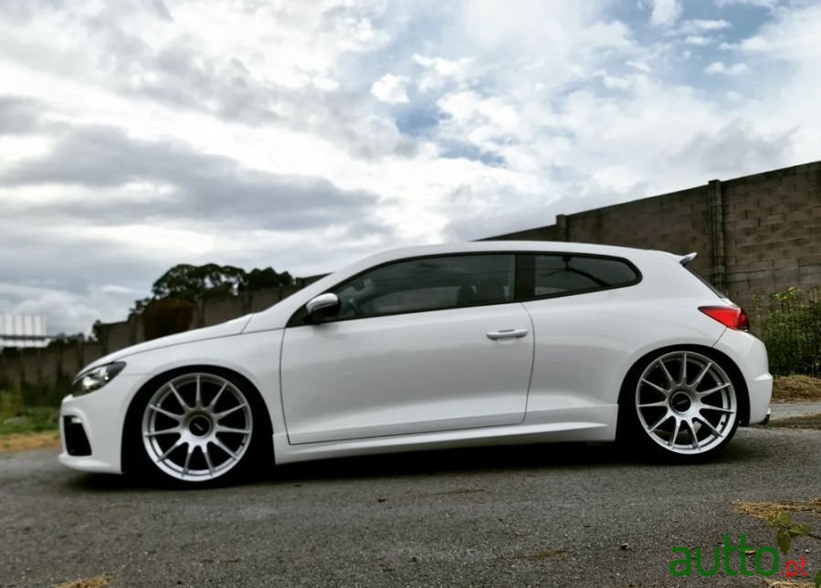 2009' Volkswagen Scirocco Sport photo #5
