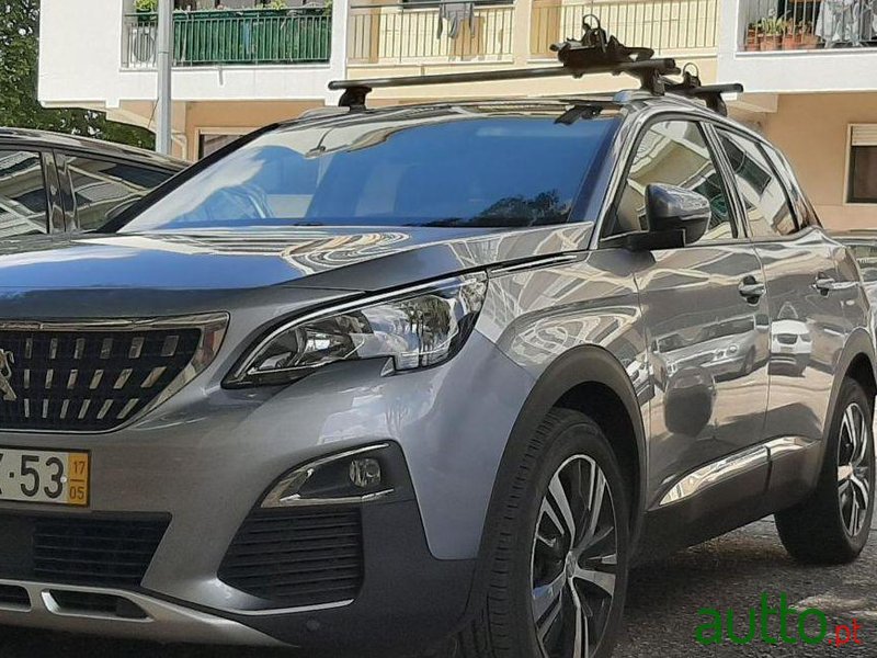 2017' Peugeot 3008 1600 Allure photo #4