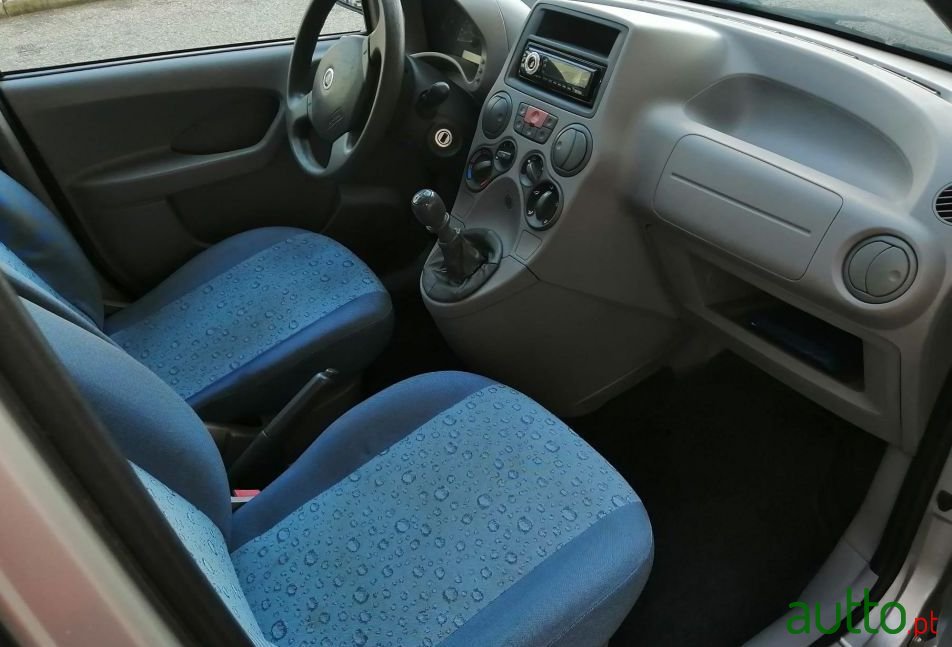 2004' Fiat Panda photo #1
