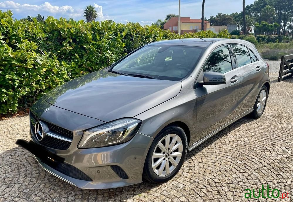 2017' Mercedes-Benz 180 photo #1