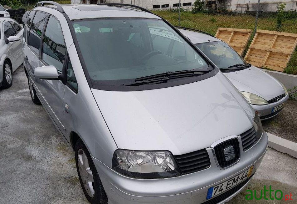2007' SEAT Alhambra 2.0 Tdi photo #2