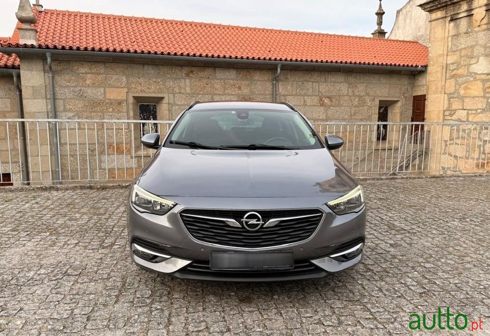2019' Opel Insignia Sports Tourer photo #2