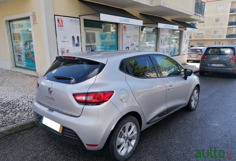 2018' Renault Clio photo #2