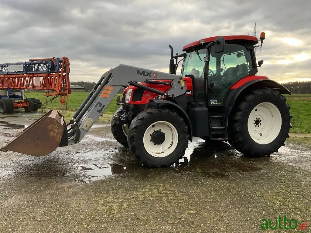 2007' New Holland TS135A - 4WD photo #7