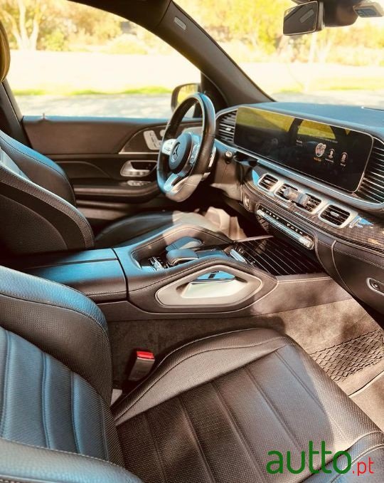 2021' Mercedes-Benz photo #2