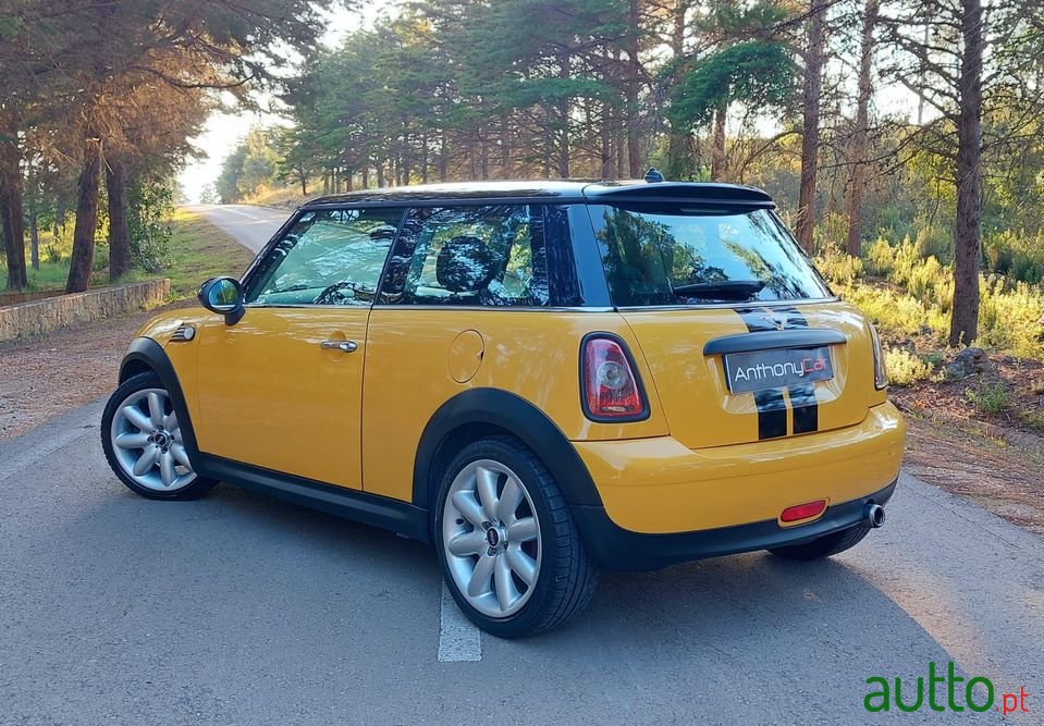 2008' MINI Cooper photo #5