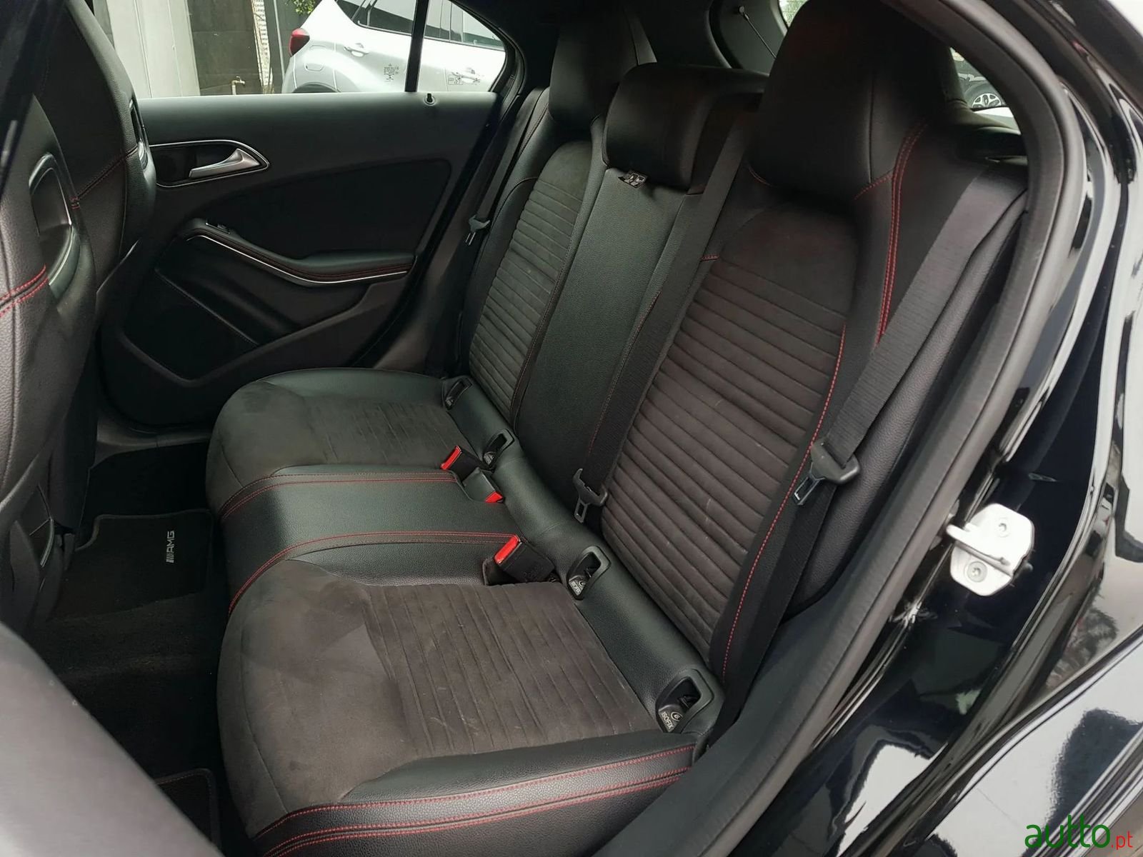 2017' Mercedes-Benz A-180 photo #6