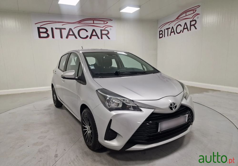 2018' Toyota Yaris photo #1