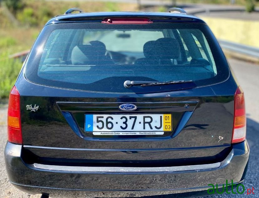 2001' Ford Focus Sw photo #5