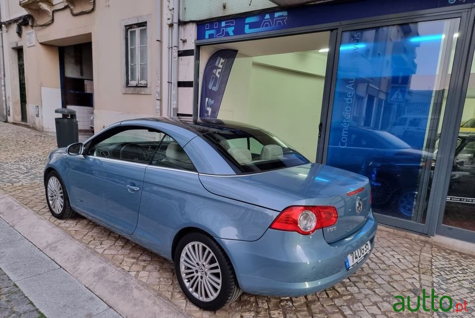 2007' Volkswagen Eos photo #4