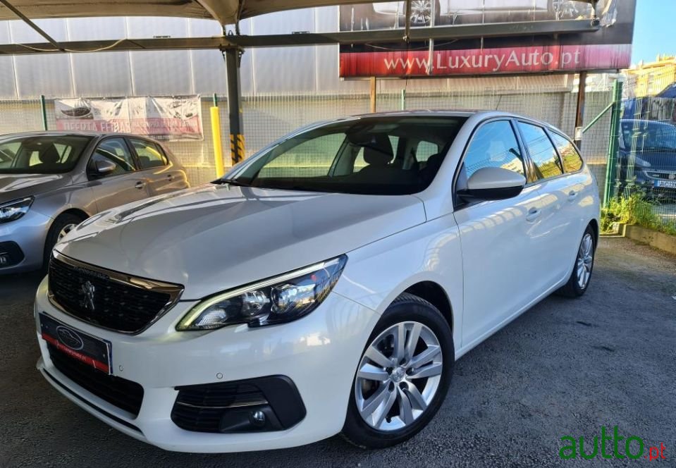 2019' Peugeot 308 Sw photo #1