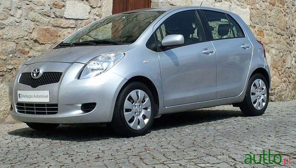 2006' Toyota Yaris 1.0 Vvt-I Ac photo #1