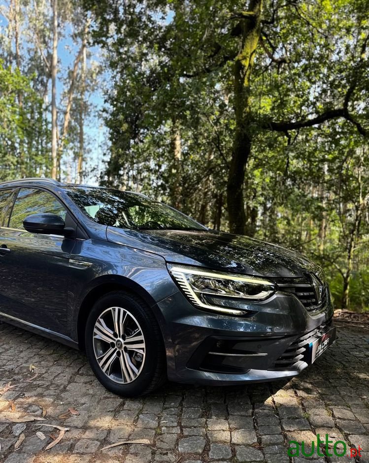 2022' Renault Mégane Sport Tourer photo #5