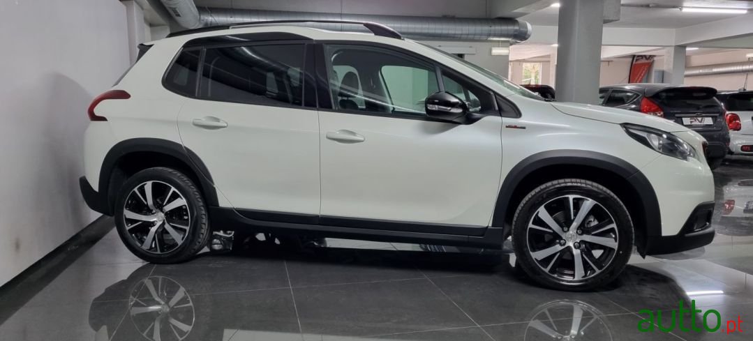 2016' Peugeot 2008 photo #3