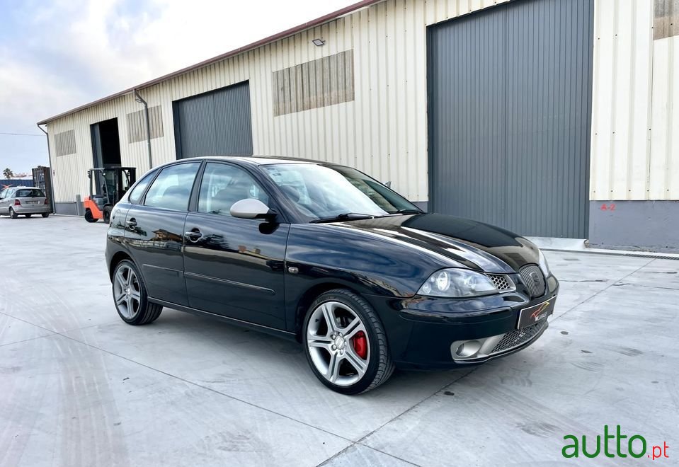 2005' SEAT Ibiza photo #3