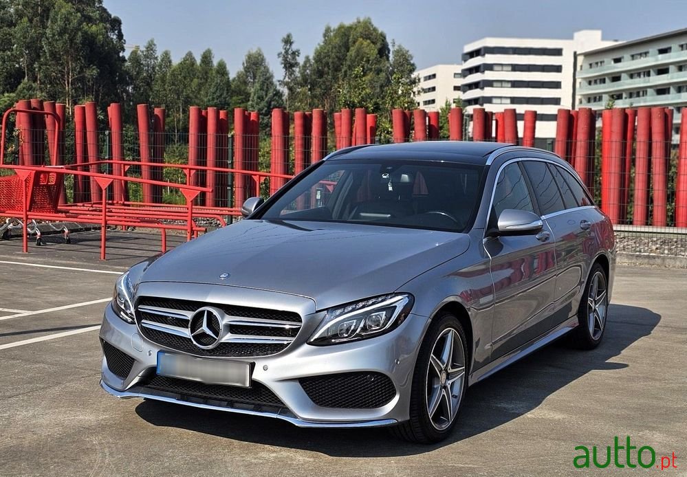2015' Mercedes-Benz Classe C photo #1