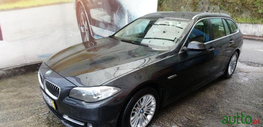 2015' BMW 520 photo #4