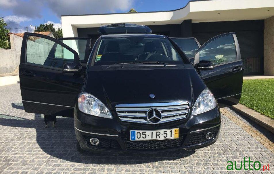 2010' Mercedes-Benz A-180 photo #2