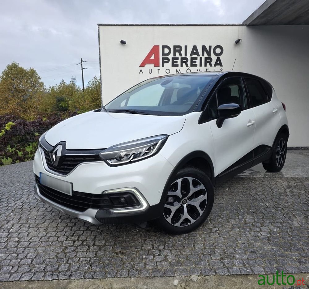 2017' Renault Captur photo #1