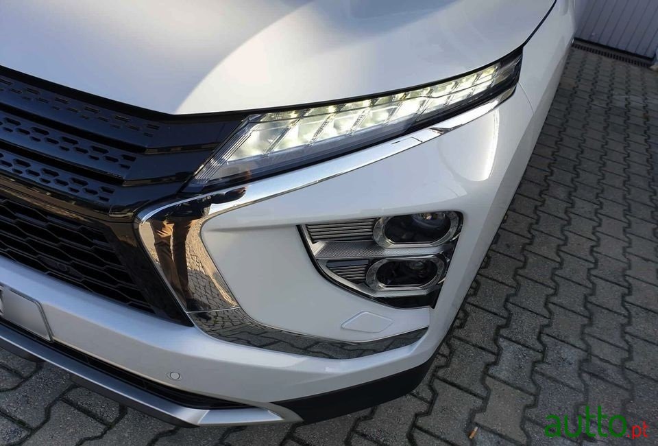 2021' Mitsubishi Eclipse Cross photo #4