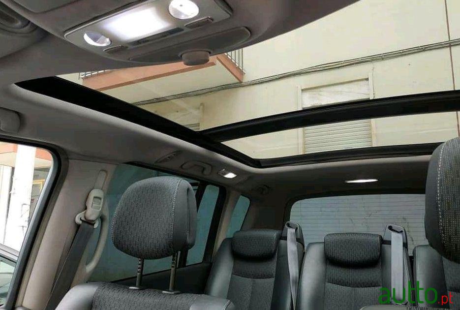 2006' Renault Espace photo #2