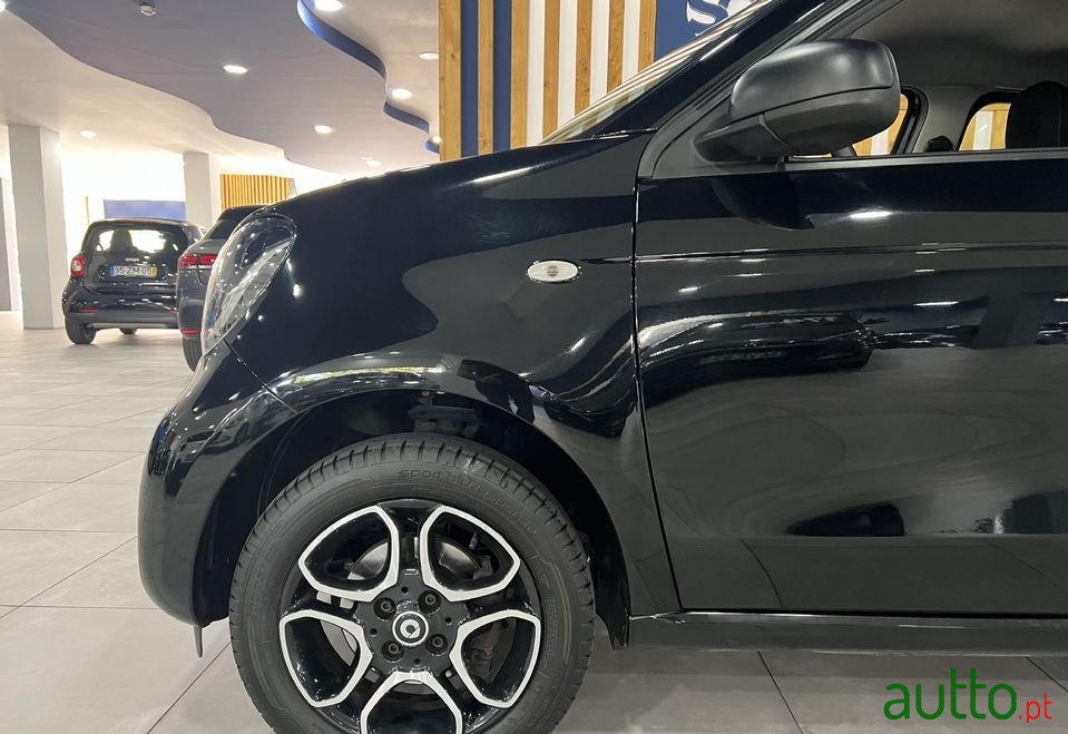 2018' Smart Forfour photo #5