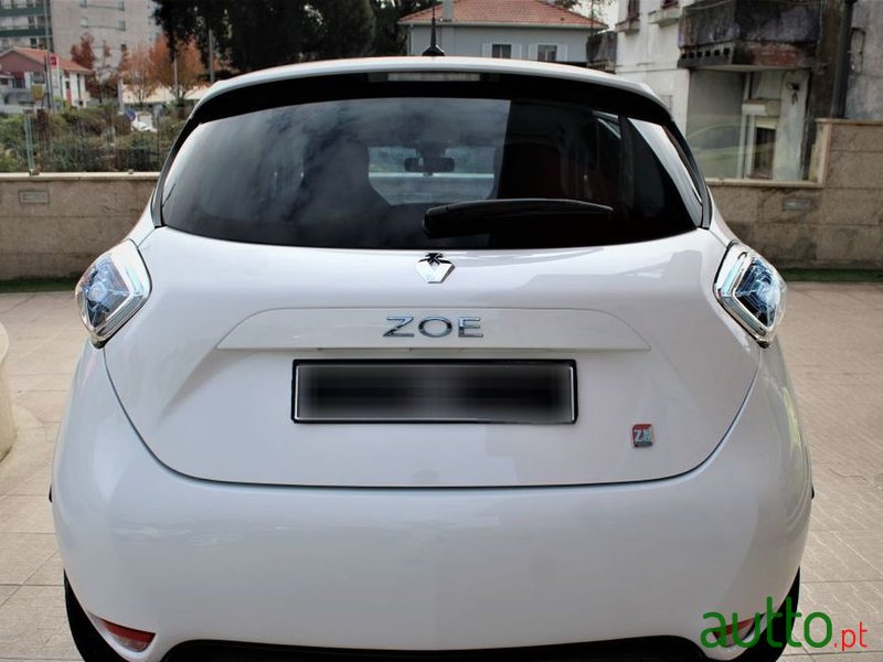 2015' Renault Zoe photo #5