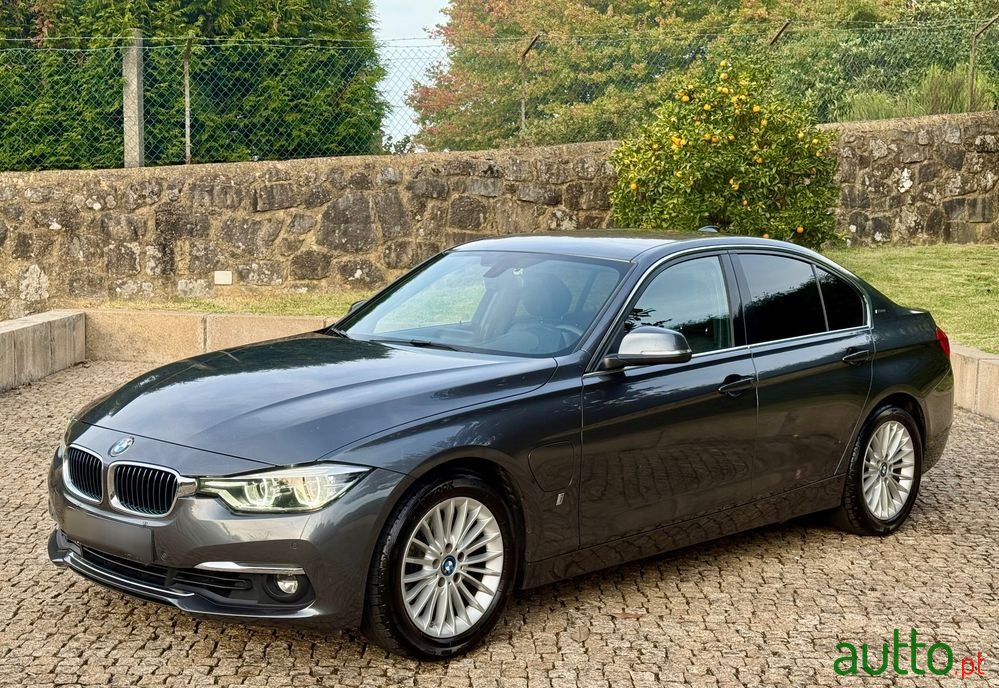2018' BMW Série 3 photo #2