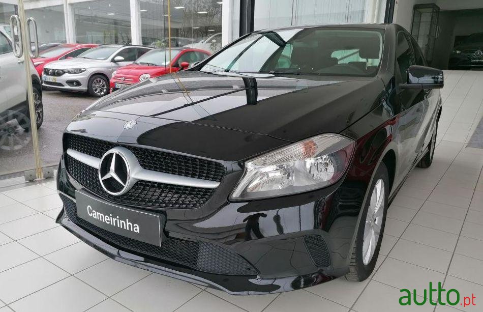 2016' Mercedes-Benz A-160 photo #1