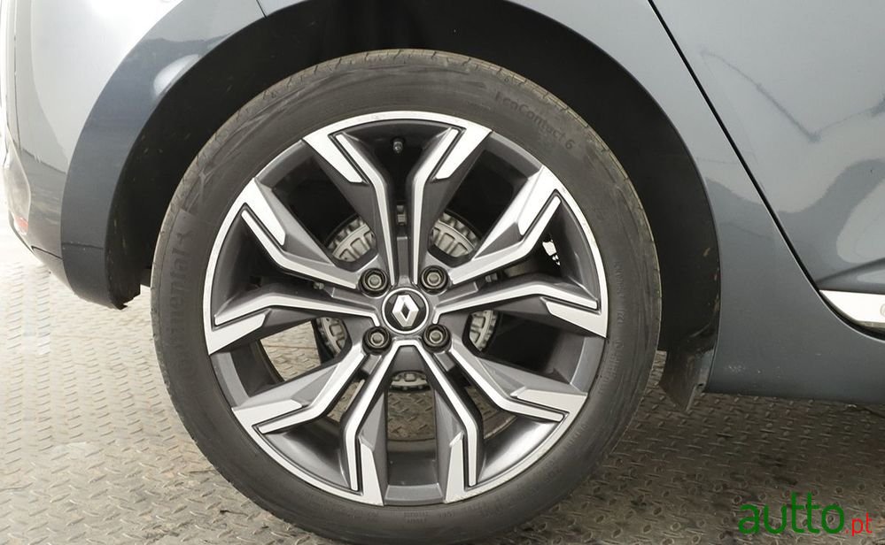 2021' Renault Clio 1.0 Tce Intens photo #5