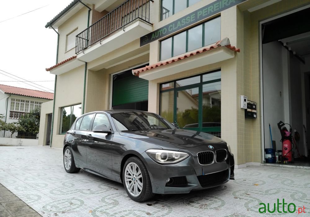 2012' BMW Série 1 D Pack M photo #1