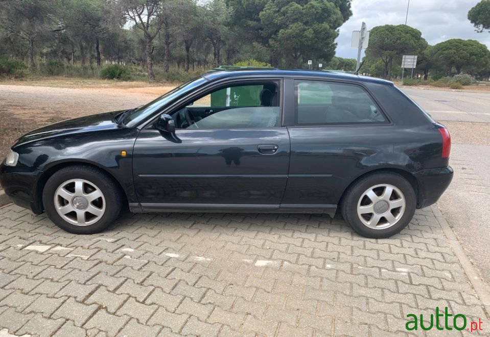 2000' Audi A3 Sportback photo #2