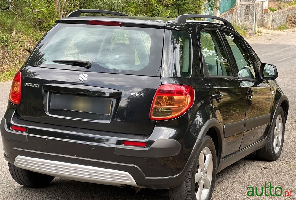 2008' Suzuki SX4 photo #6