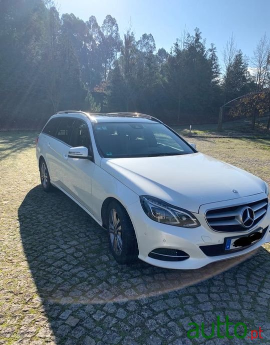 2014' Mercedes-Benz E-300 photo #2