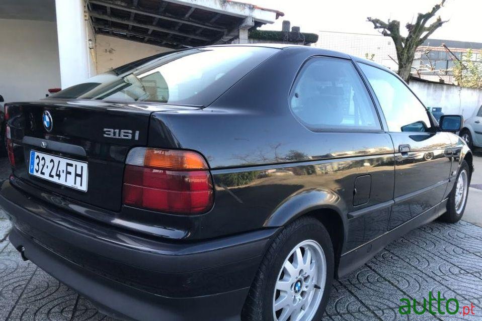 1995' BMW 316 I Compact photo #2
