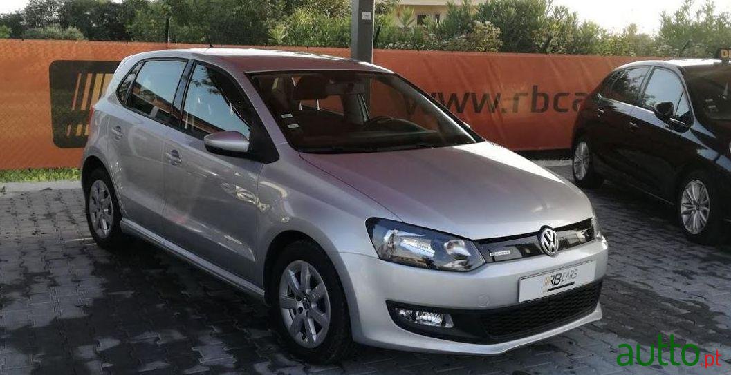 2011' Volkswagen Polo 1.2 Tdi Bluemotion photo #2