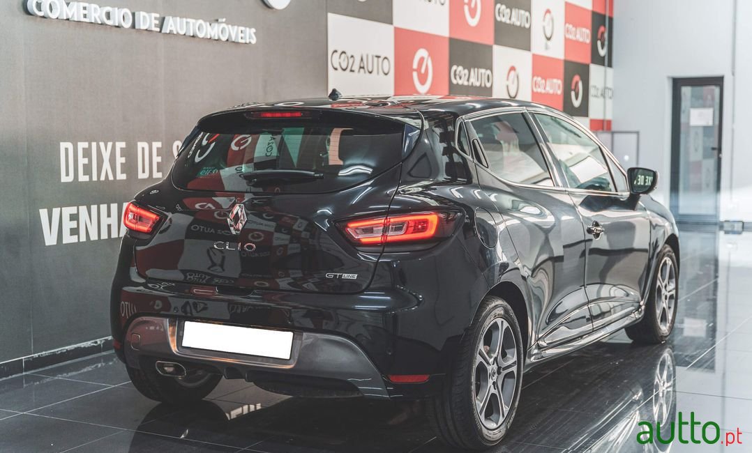 2018' Renault Clio photo #6