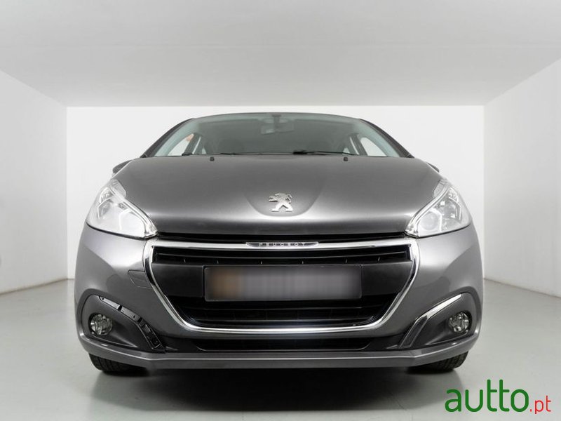 2019' Peugeot 208 1.2 Puretech Access photo #3
