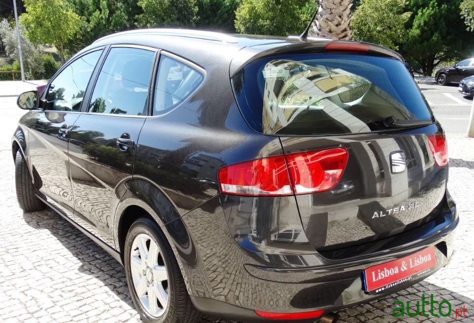 2007' SEAT Altea photo #4