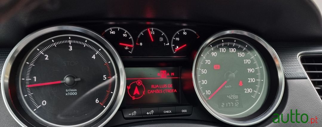 2013' Peugeot 508 Sw photo #5