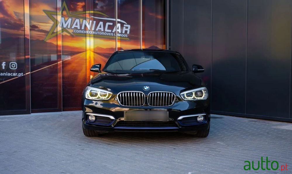 2015' BMW Série 1 D Urban Line photo #2