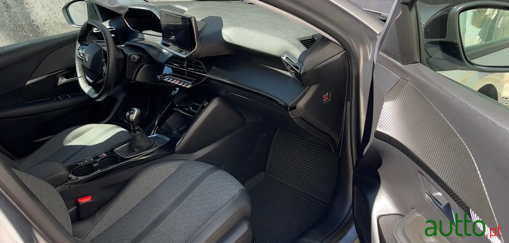 2024' Peugeot 208 1.2 Puretech Allure photo #4
