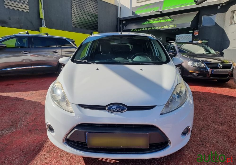 2011' Ford Fiesta 1.25 Titanium photo #3